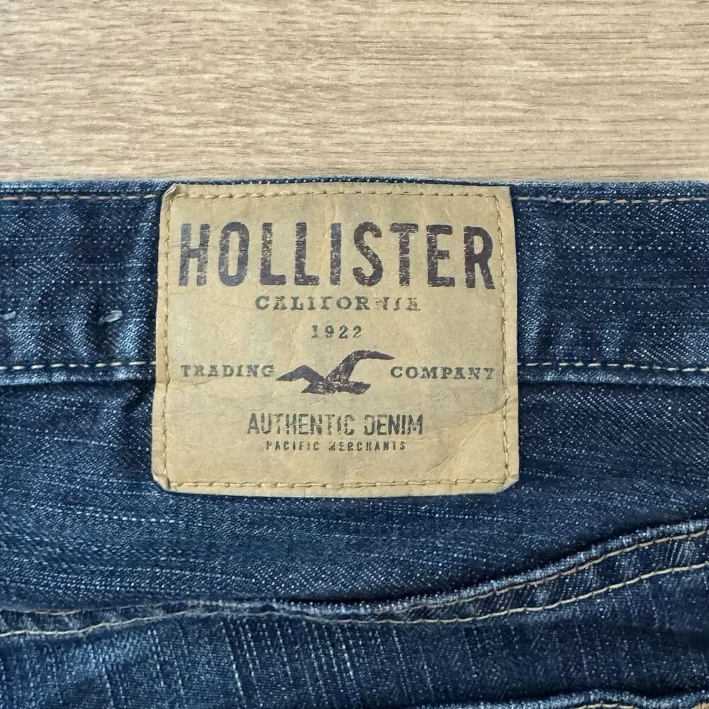 Hollister Mens Jeans 30x30 (Fits 32 Waist) Button Fly Blue Dark Wash Denim Pants